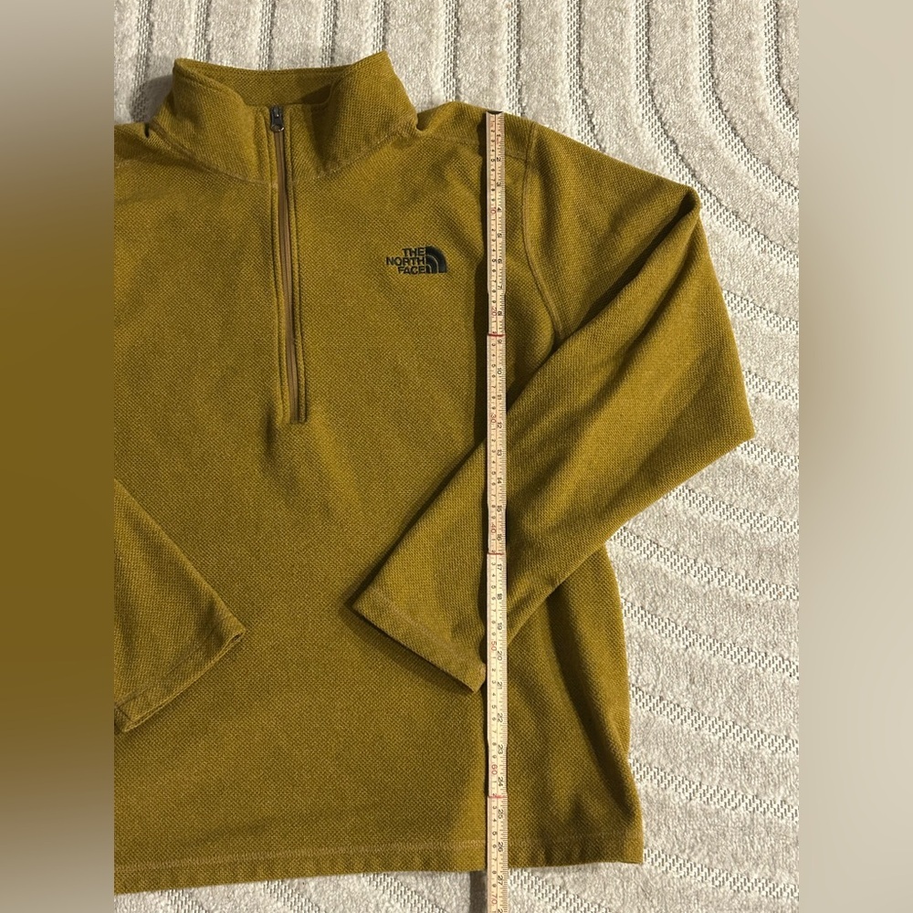 The North Face Men’s Fleece Pullover Gold/Khaki Quarter-Zip Jacket - XL - Picture 10 of 11